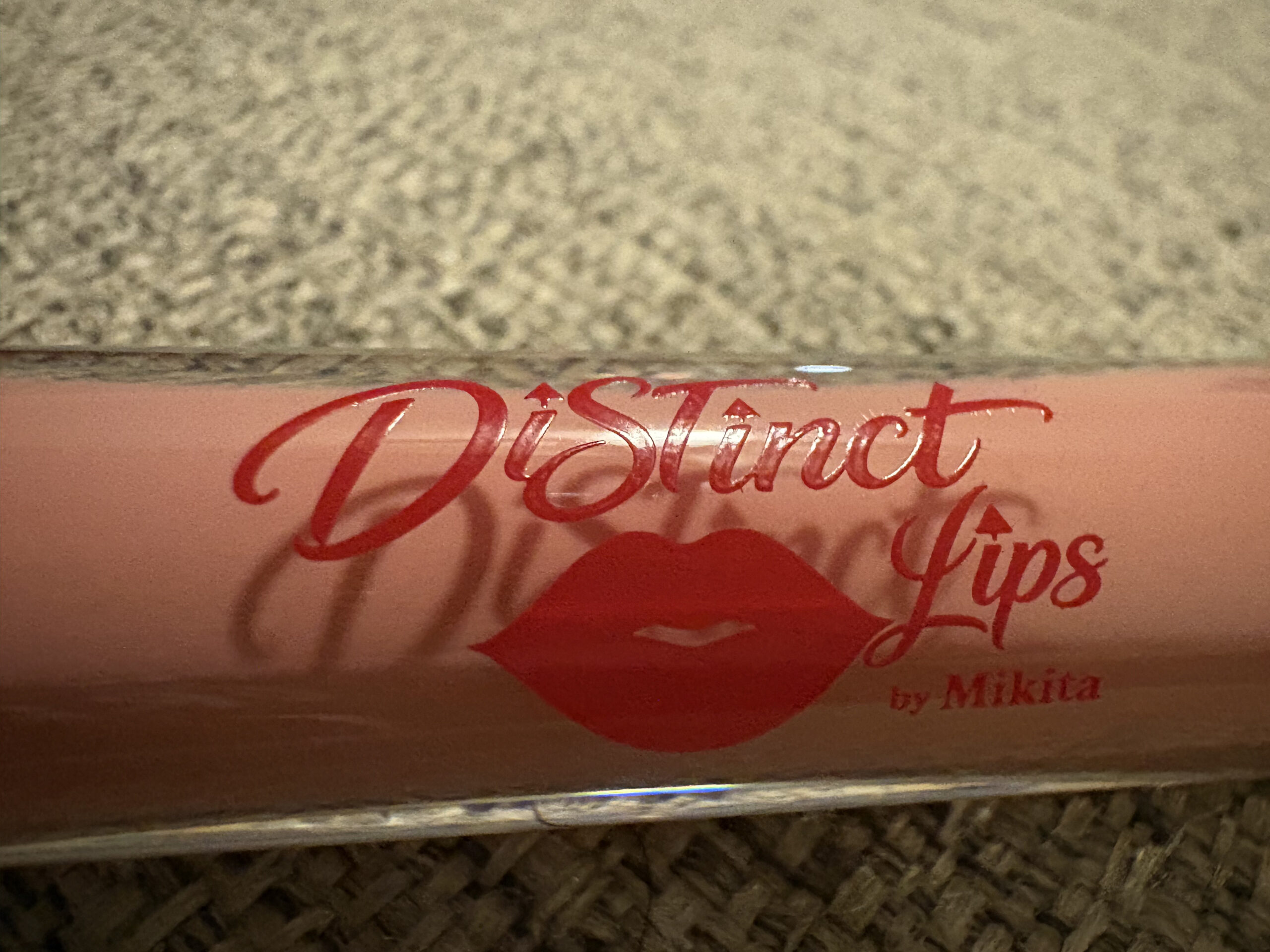 Lip Line - Image 6