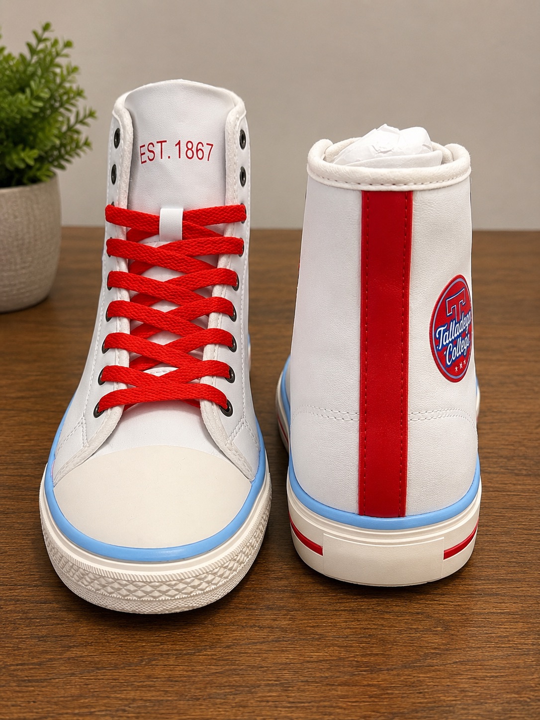 Talladega Legacy Low-Top (Leather) <br> Clean. Classic. Unmistakably ’Dega. - Image 4